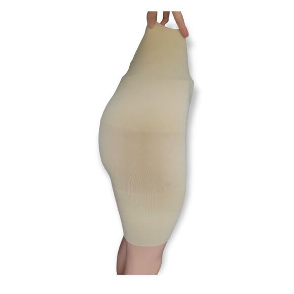 Maidenform High Waisted Thigh Slimming Shapewear‎ Shorts Size Large Nude - Picture 7 of 8